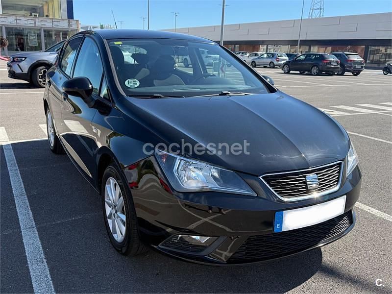 Usado Seat Ibiza Style 105 CV (77 kW) 2015 Negro Berlina