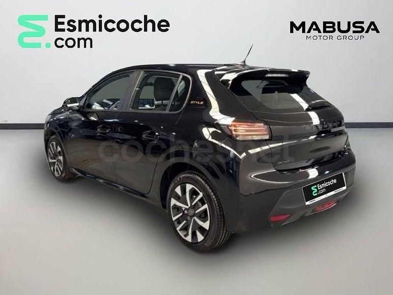Usado Peugeot 208 Style 110 CV (80 kW) 2025 Negro Utilitario