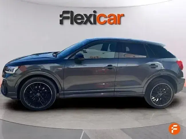 Używany Audi Q2 150 KM (110 kW) 2023 Czarny SUV
