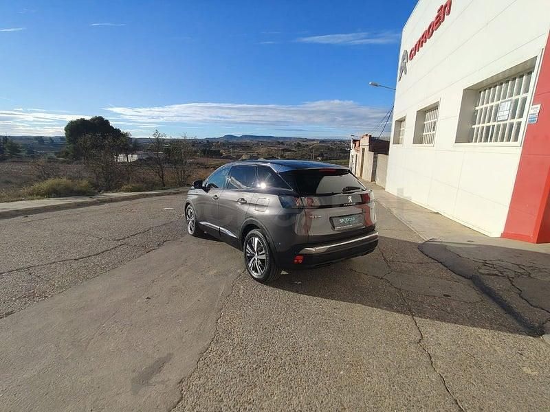 Usado Peugeot 3008 Allure 225 CV (165 kW) 2022 Gris / plata SUV