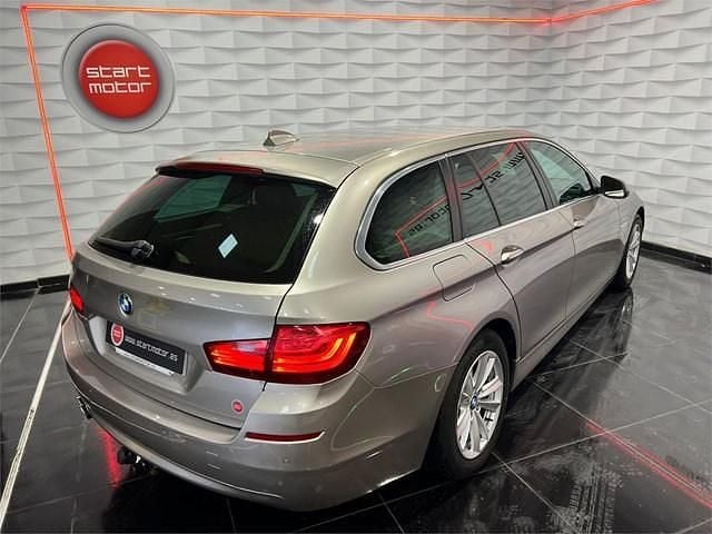 Begagnad BMW 520 183 HK (134 kW) 2017 Guld Kombi