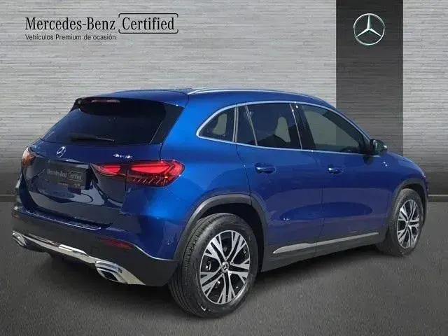 Usado Mercedes GLA220 Progressive 190 CV (139 kW) 2023 Azul espectral SUV