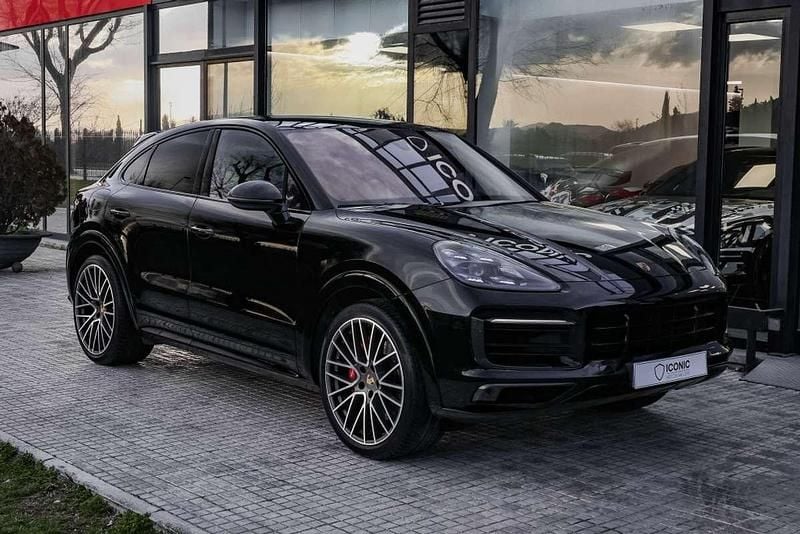 Usado Porsche Cayenne 460 CV (338 kW) 2023 Negro SUV