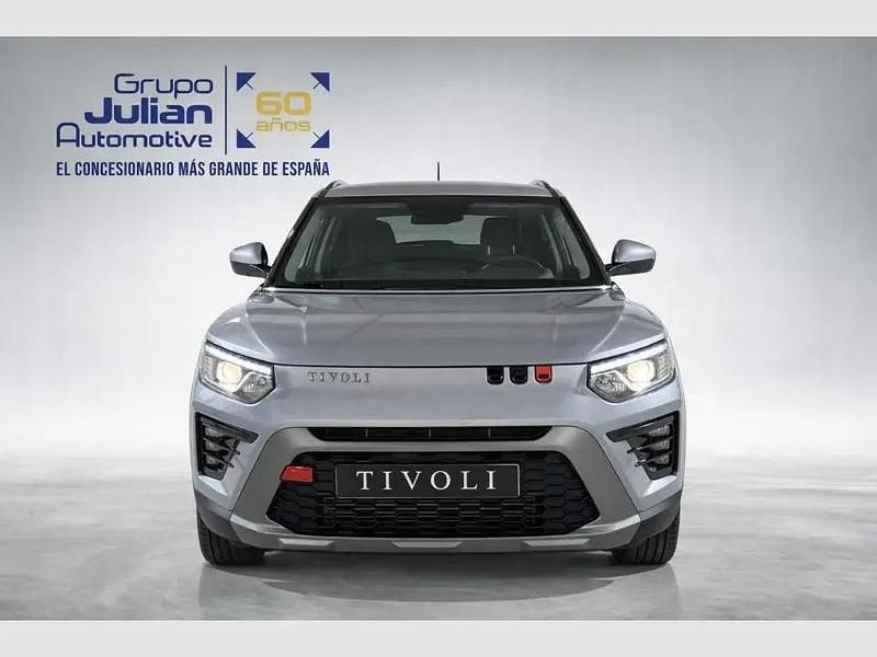 Nuevo SsangYong Tivoli 149 CV (109 kW) 2025 Gris