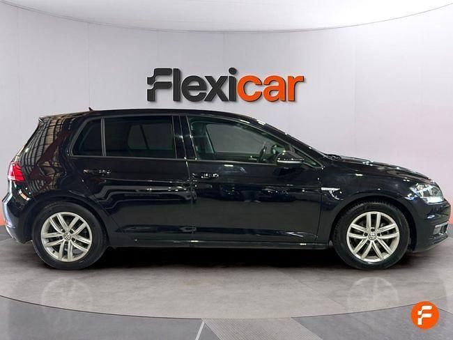 Usado VW Golf VII Advance 130 CV (95 kW) 2019 Negro