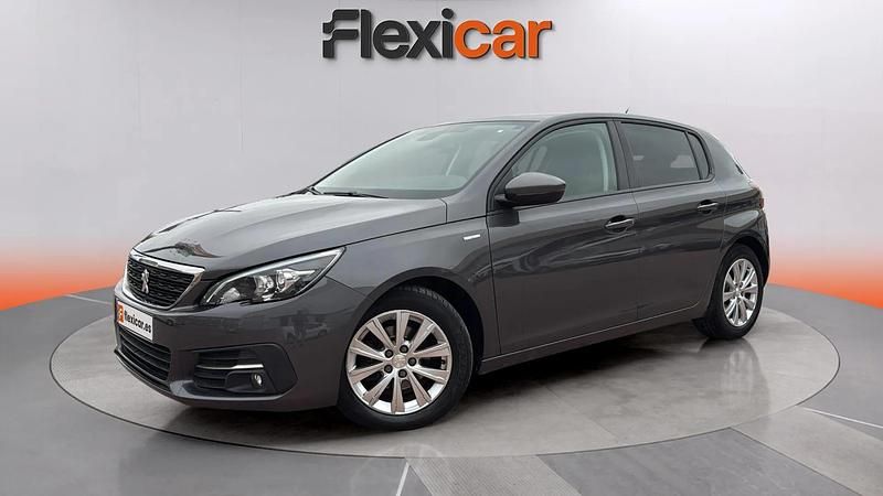 Usado Peugeot 308 Style 131 CV (96 kW) 2020 Marrón Utilitario