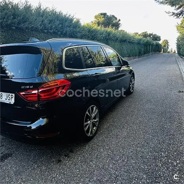 Usado BMW 218 150 CV (110 kW) 2016 Negro Familiar