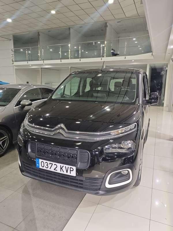 Usado Citroën Berlingo Feel 102 CV (75 kW) 2019 Negro Monovolumen