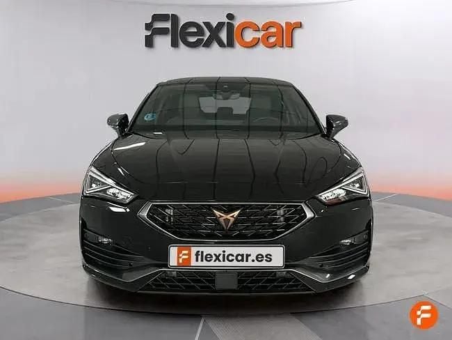 Usado Cupra Leon 150 HP (110 kW) 2024 Preto Sedan