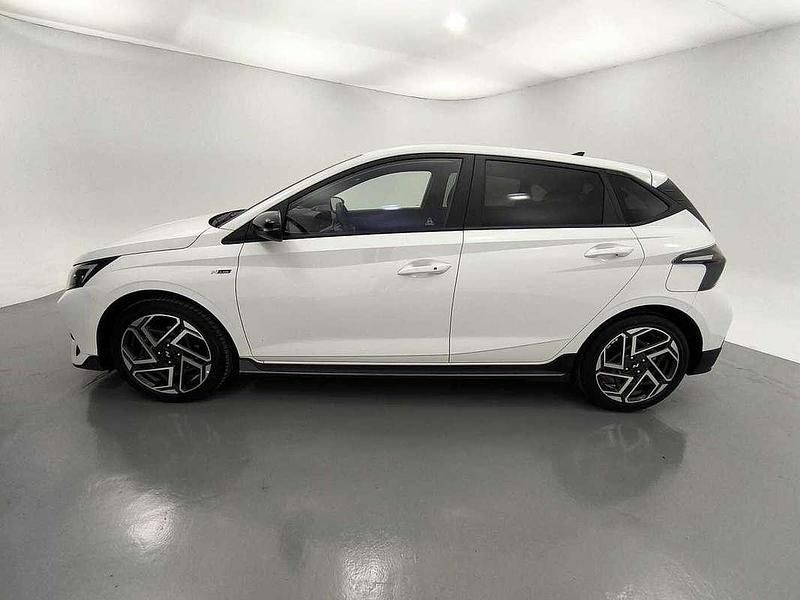 Usado Hyundai i20 N Line 102 CV (75 kW) 2024 Atlas white Utilitario