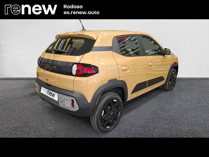 Nuevo Dacia Spring Extreme 47 kW (65 CV) 2025 Marrón Utilitario