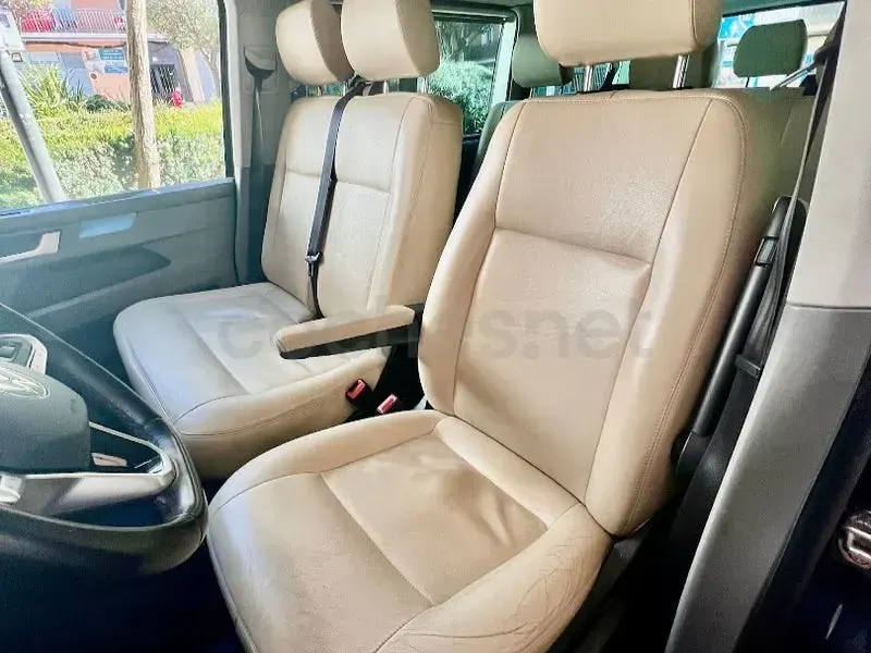 Usado VW Caravelle 150 CV (110 kW) 2021 Azul Van
