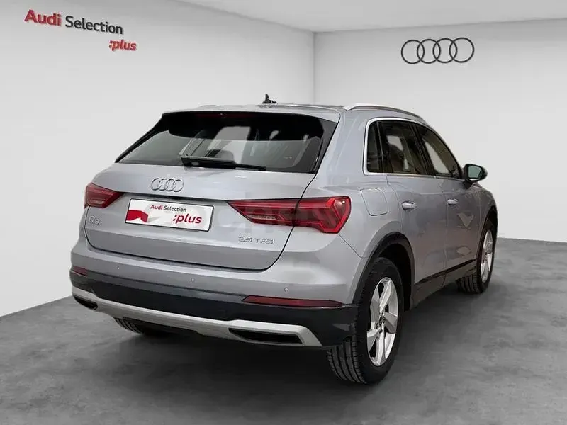 Usado Audi Q3 Advanced Plus 150 CV (110 kW) 2022 Gris / plata SUV