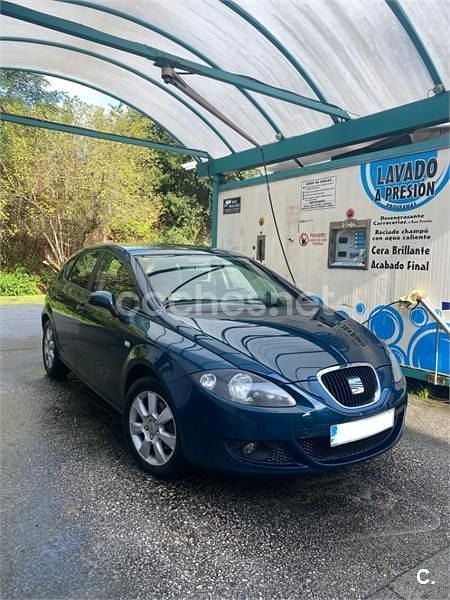 Azul Usado 2009 Seat Leon Stylance Berlina | 3000 € (Precio justo) - Imagen 1/4