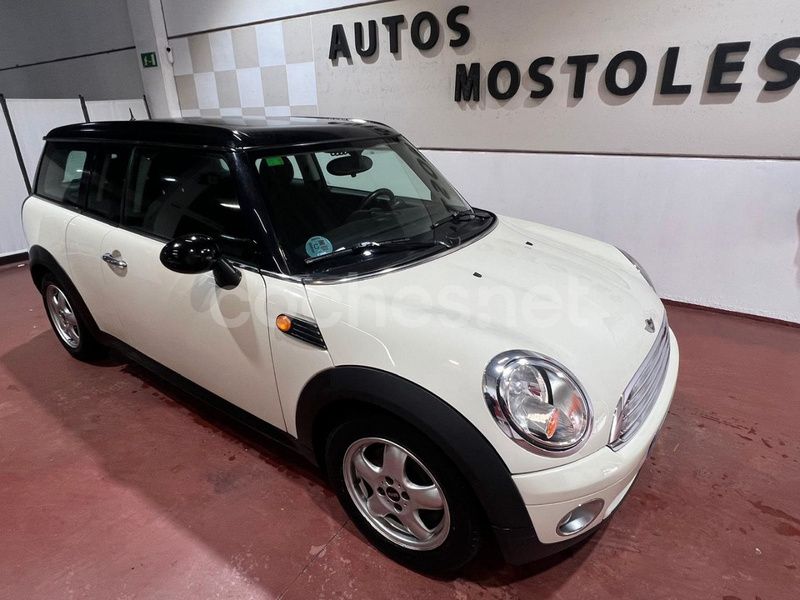 Blanco Usado 2008 Mini Cooper Clubman Familiar | 5995 € (Precio justo) - Imagen 1/4