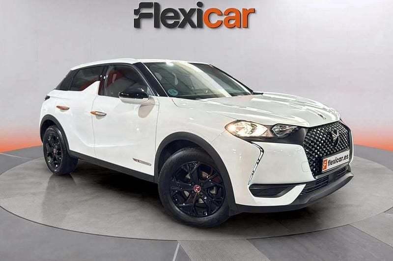 Usado DS Automobiles DS3 Crossback Performance 100 CV (73 kW) 2021 Blanco SUV