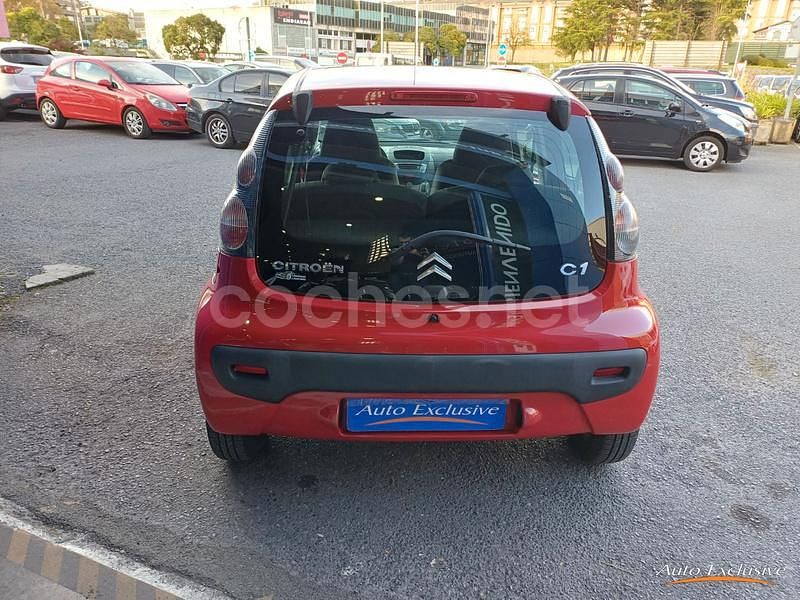 Usado Citroën C1 68 CV (50 kW) 2007 Rojo Utilitario