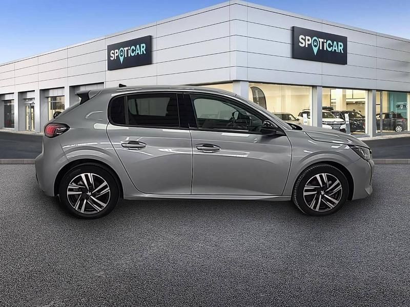 Usado Peugeot 208 Allure 101 CV (74 kW) 2023 Gris Utilitario