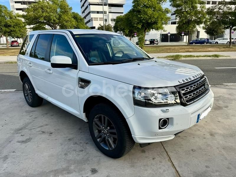 Blanco Usado 2015 Land Rover Freelander 2 HSE SUV | 15.990 € (Caro) - Imagen 1/4