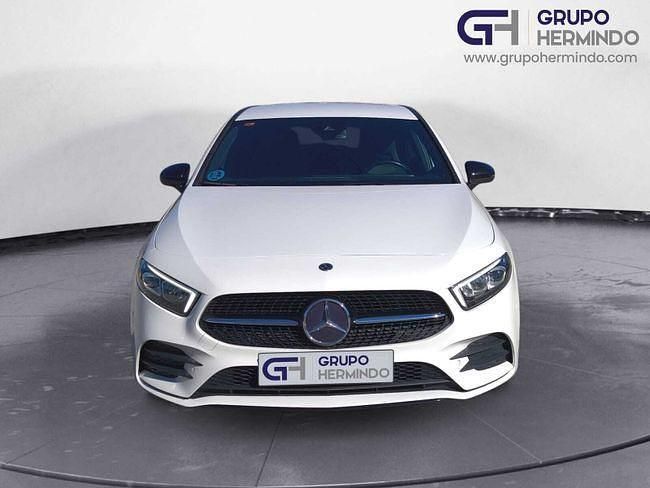 Usado Mercedes A200 AMG line Plus 150 CV (110 kW) 2021 Blanco Berlina
