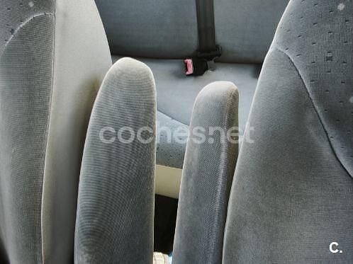 Usado Citroën C3 70 CV (51 kW) 2003 Azul Berlina