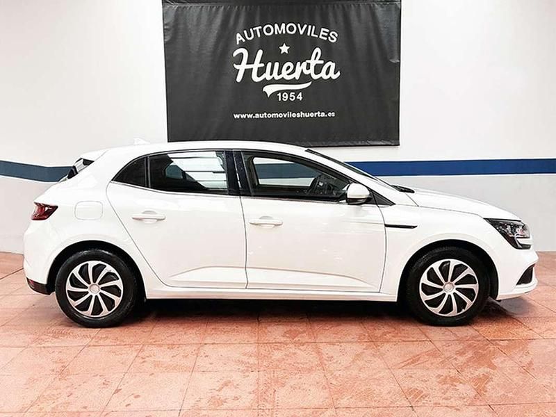 Usado Renault Mégane IV Intens 132 CV (97 kW) 2016 Blanco Utilitario