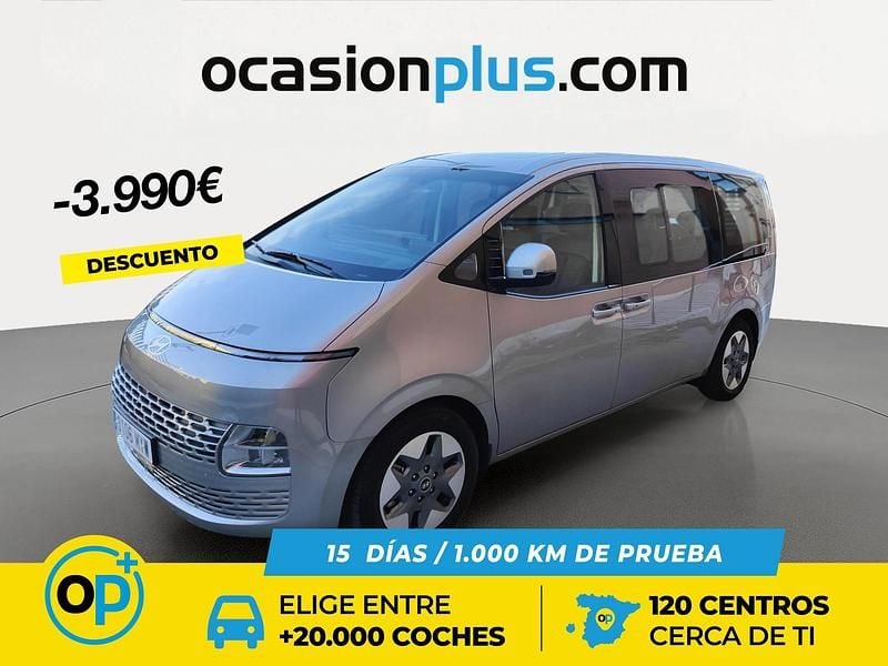 Usado Hyundai Staria Style 225 CV (165 kW) 2025 Gris Monovolumen