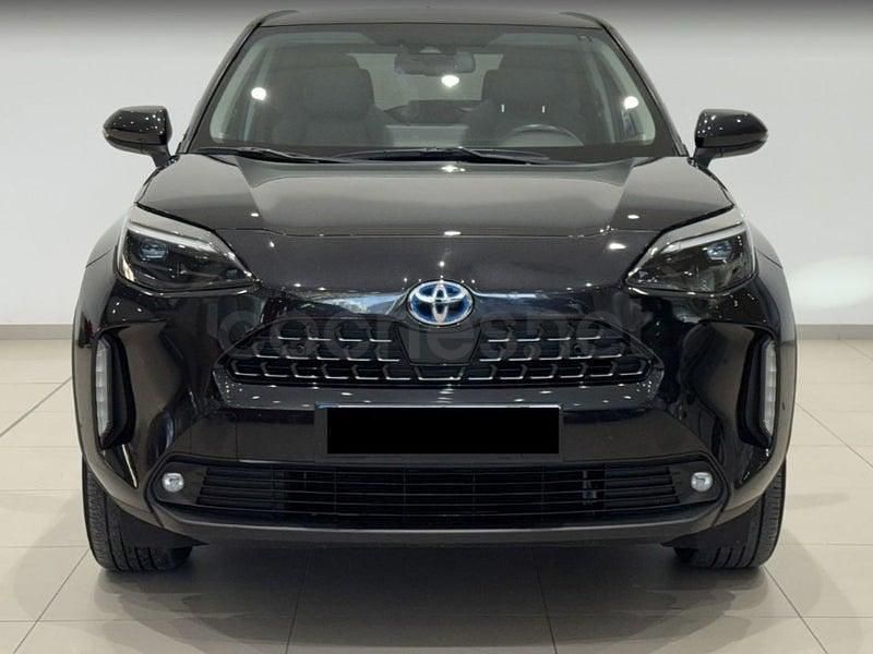 Usado Toyota Yaris Cross Active 116 CV (85 kW) 2022 Negro SUV