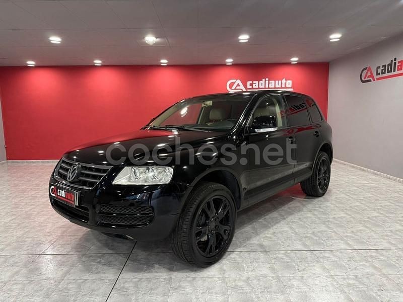 Usado VW Touareg 220 CV (161 kW) 2003 Negro SUV