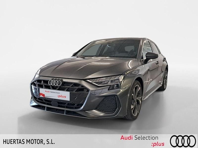 Usado Audi A3 S-Line 150 CV (110 kW) 2025 Gris Berlina