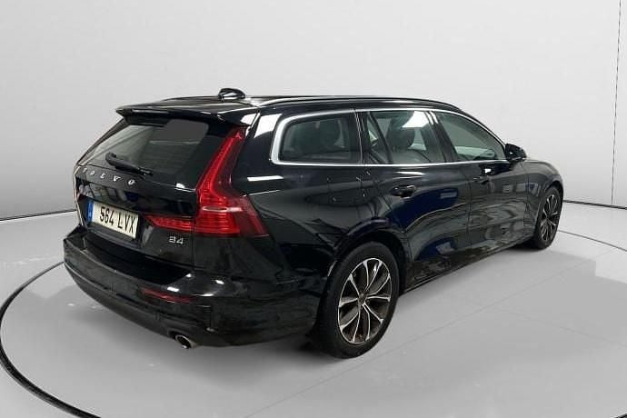 Usado Volvo V60 Pro 197 CV (144 kW) 2022 Familiar