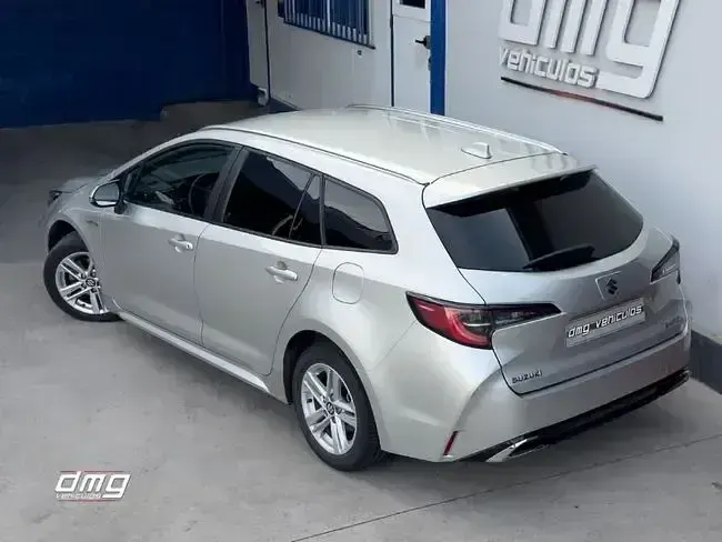 Usado Suzuki Swace 140 CV (102 kW) 2023 Gris Familiar