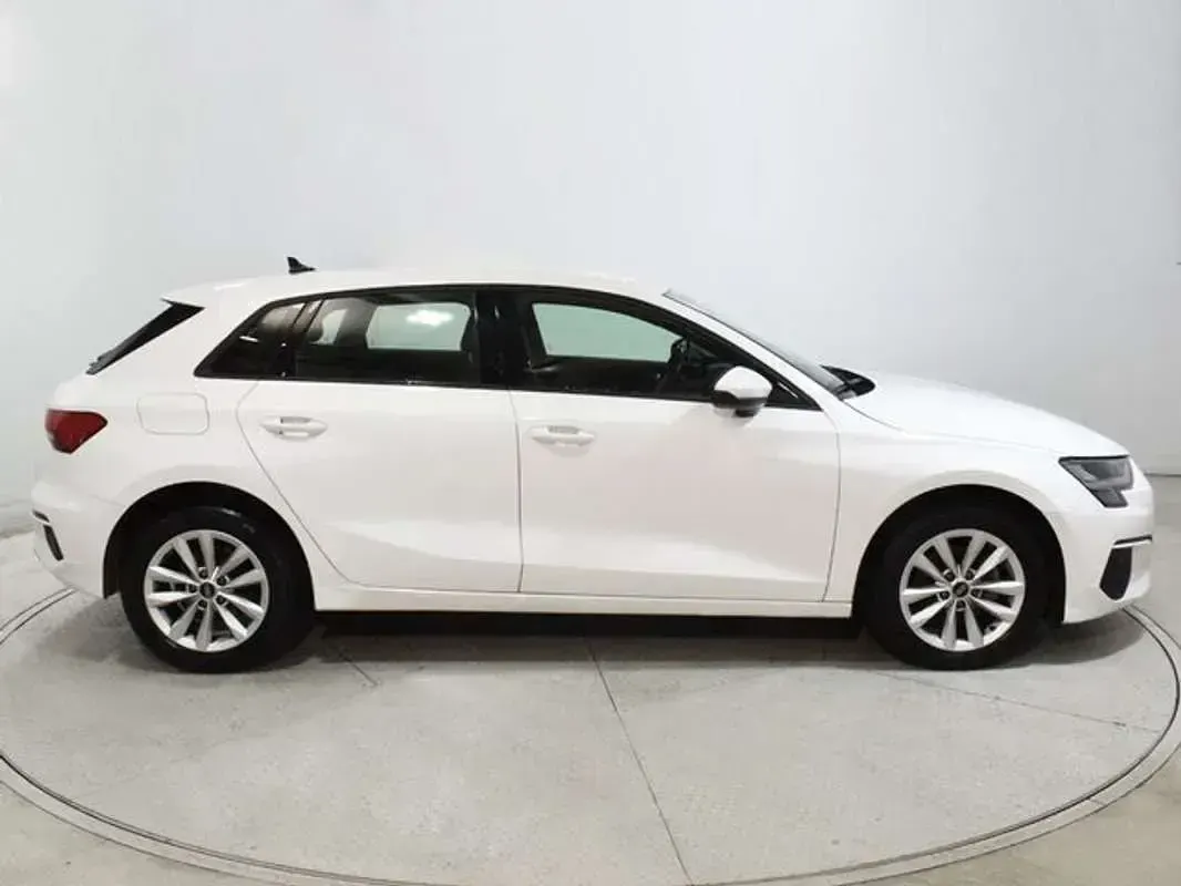 Usado Audi A3 Sportback 116 CV (85 kW) 2023 Blanco Utilitario