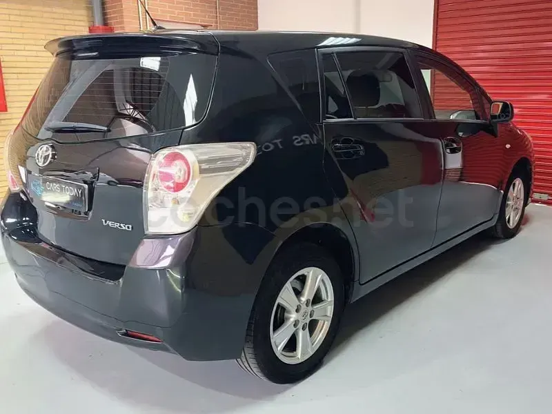 Usado Toyota Verso Active 132 CV (97 kW) 2010 Negro Monovolumen