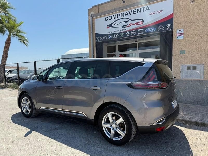 Usado Renault Espace Zen 160 CV (117 kW) 2016 Gris / plata Monovolumen