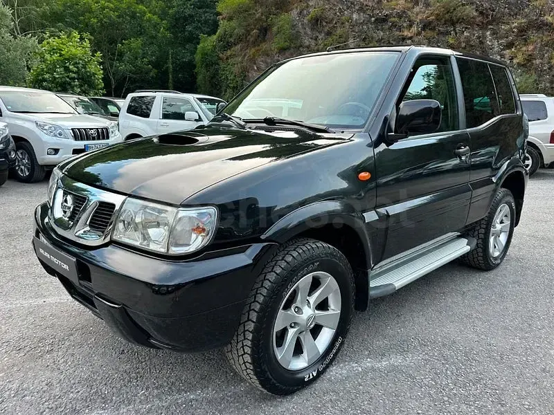 Usado Nissan Terrano 125 CV (91 kW) 2006 Negro SUV