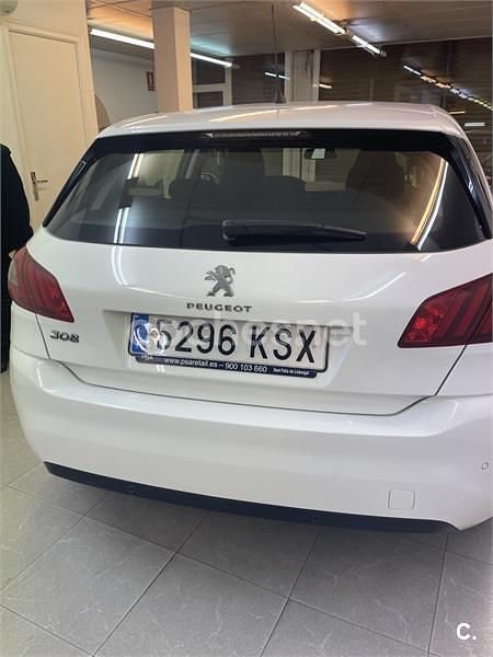 Usado Peugeot 308 Allure 110 CV (80 kW) 2019 Blanco Berlina