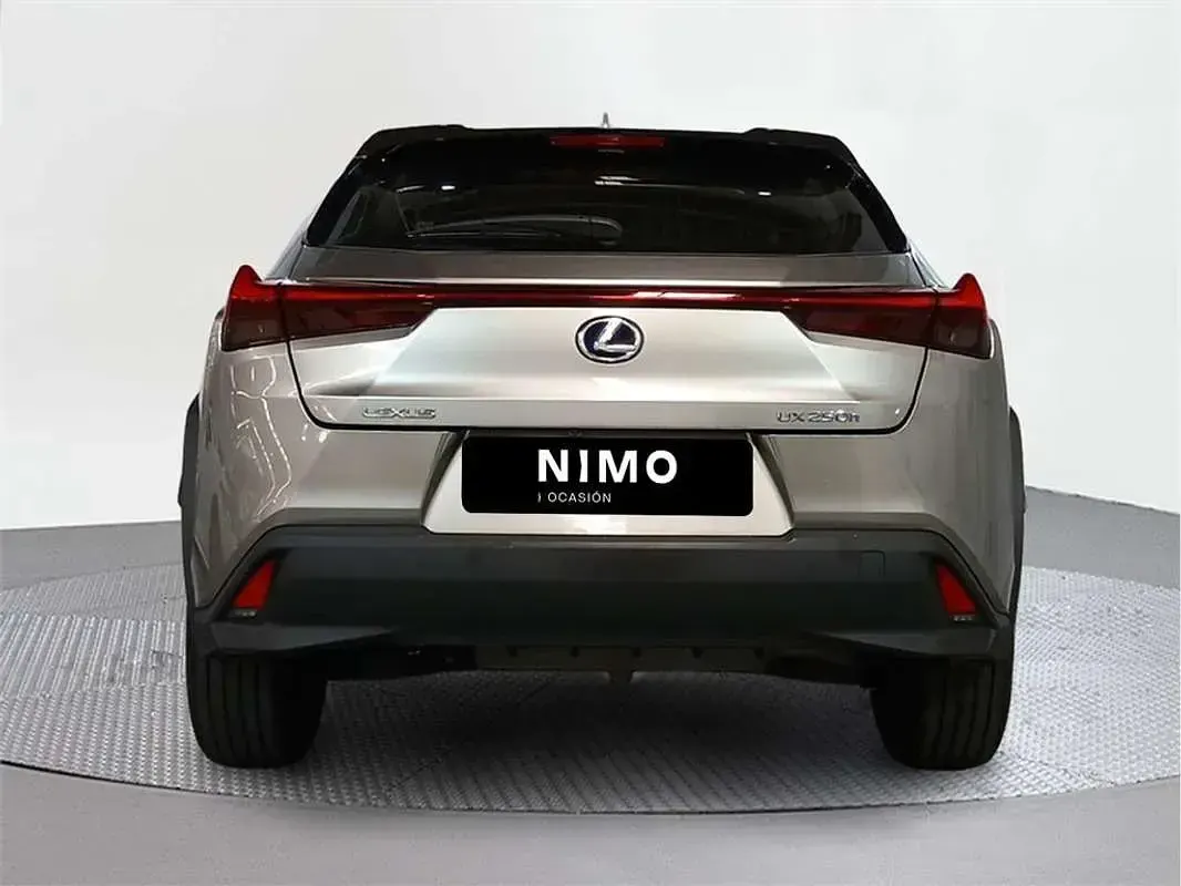 Usado Lexus UX 250h Business Edition 184 CV (135 kW) 2021 SUV