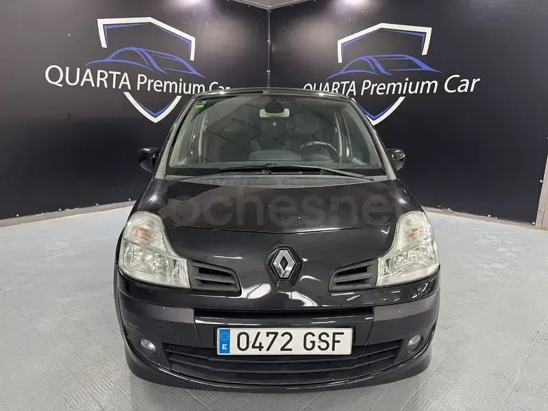 Usado Renault Grand Modus Exception 85 CV (62 kW) 2009 Negro Monovolumen