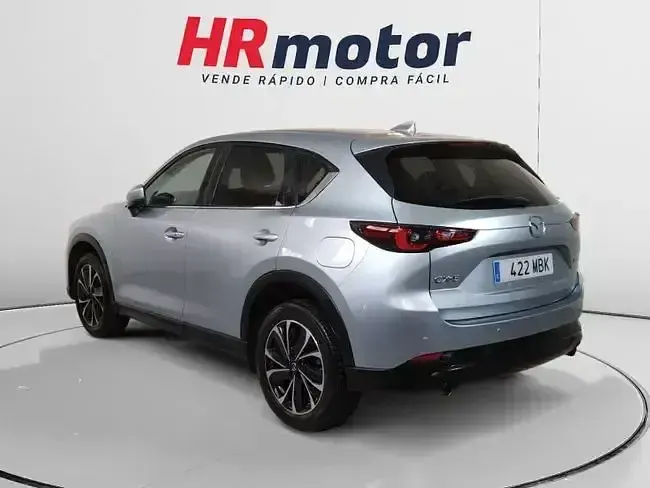 Usado Mazda CX-5 165 CV (121 kW) 2022 Gris / plata SUV
