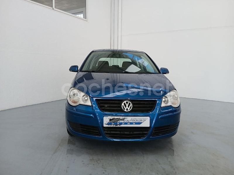 Azul Usado 2006 VW Polo Sportline Berlina | 4000 € (Buen precio) - Imagen 1/4