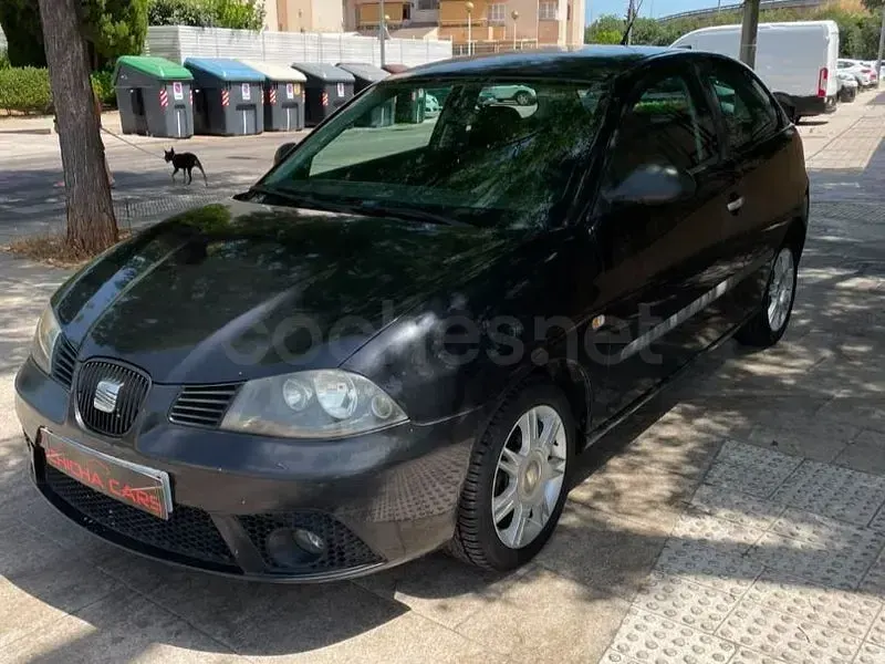 Usado Seat Ibiza 70 CV (51 kW) 2007 Blanco Utilitario