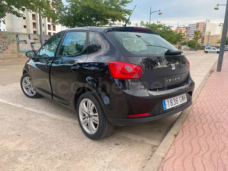 Usado Seat Ibiza Ecomotive 80 CV (58 kW) 2010 Negro Berlina