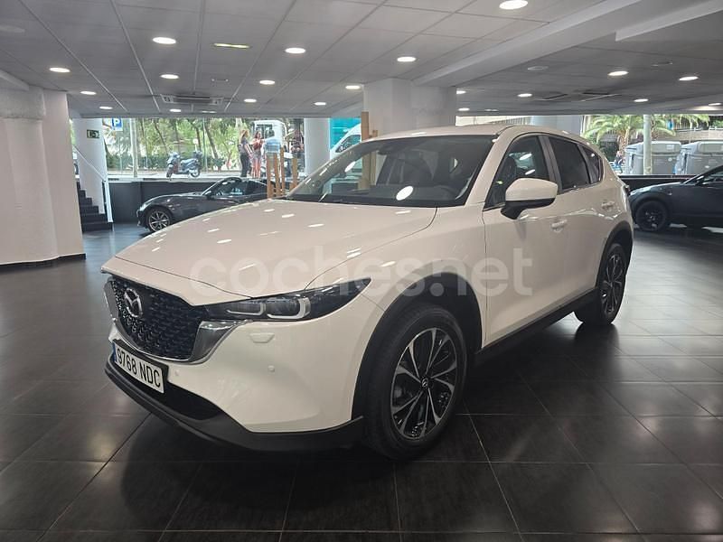 Blanco Nuevo 2025 Mazda CX-5 Center-Line SUV | 31.900 € (Precio justo) - Imagen 1/4