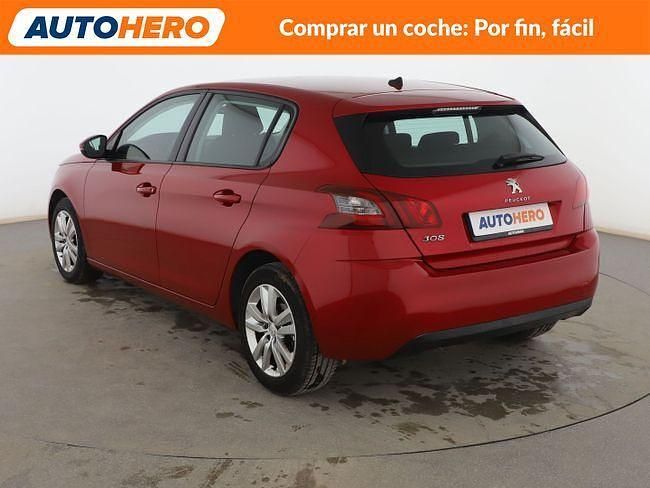 Usado Peugeot 308 Active 100 CV (73 kW) 2017 Rojo Berlina