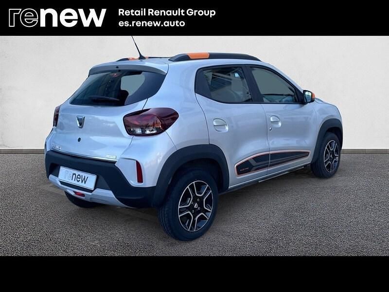 Usado Dacia Spring Comfort Plus 33 kW (45 CV) 2021 Gris Utilitario