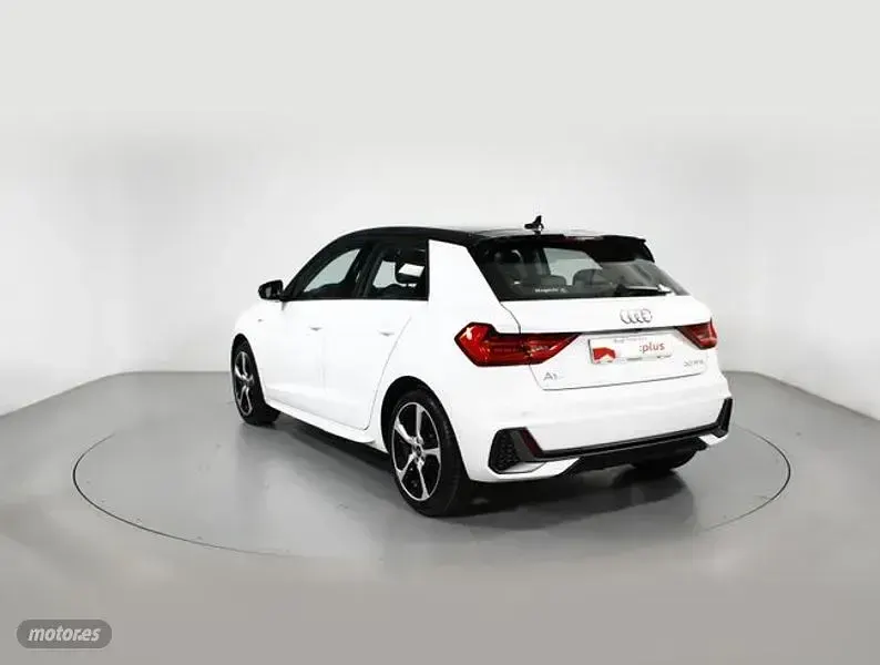 Usado Audi A1 Sportback 116 CV (85 kW) 2025 Blanco Utilitario