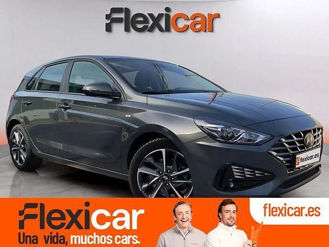 Verde Usado 2023 Hyundai i30 Berlina | 16.100 € (Buen precio) - Imagen 1/4