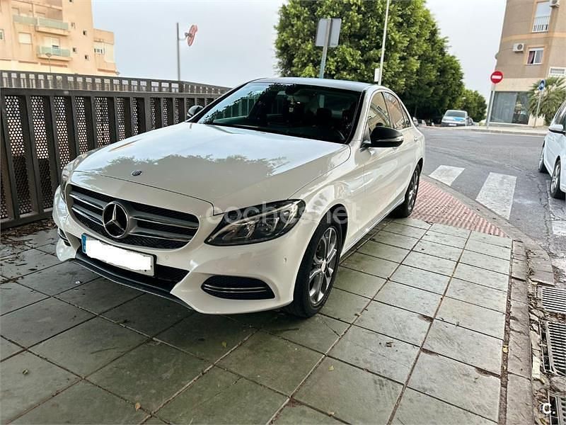 Blanco Usado 2014 Mercedes C220 AMG line Berlina | 16.500 € (Precio justo) - Imagen 1/4