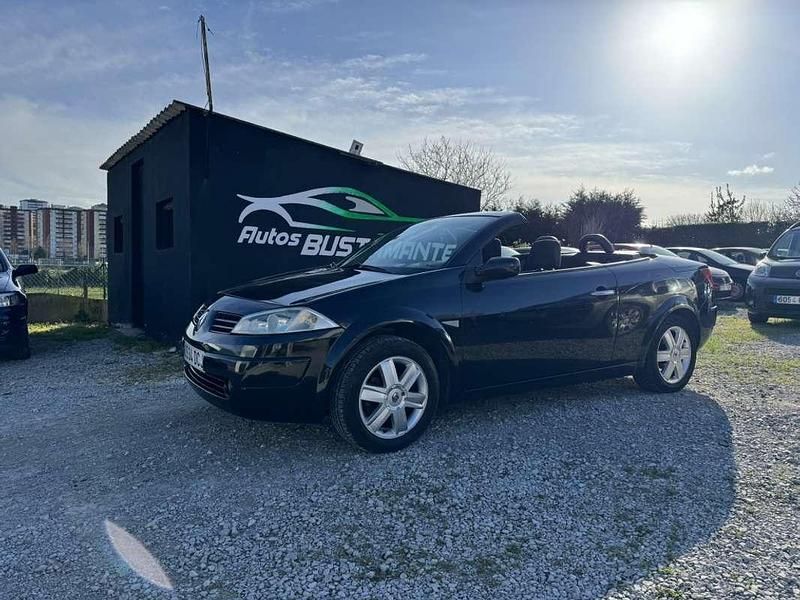 Negro Usado 2005 Renault Mégane Cabriolet Dynamique Descapotable | 4490 € (Caro) - Imagen 1/4